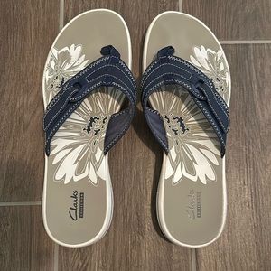 Clark’s Flip Flops